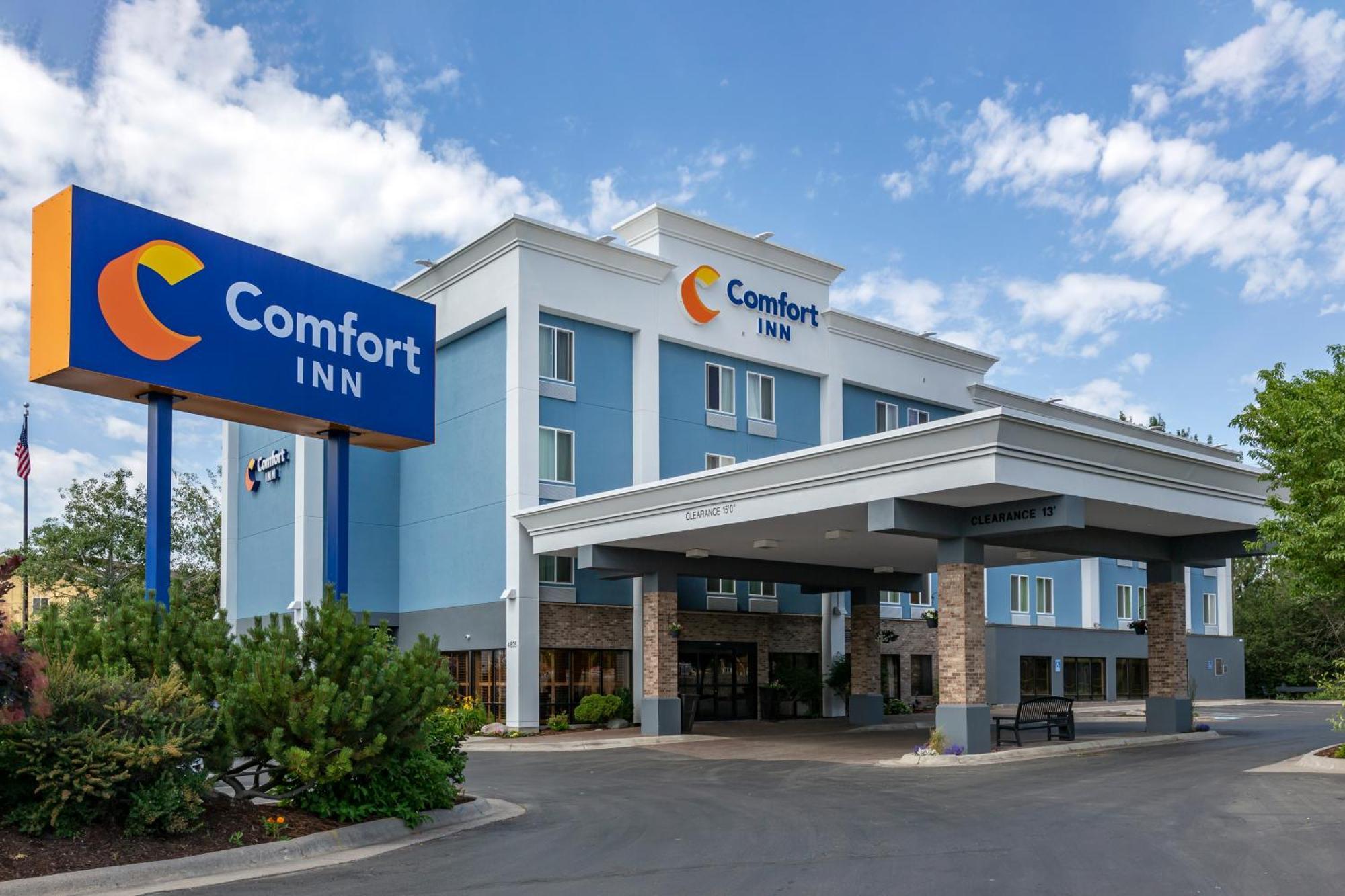 מיסולה Comfort Inn מראה חיצוני תמונה
